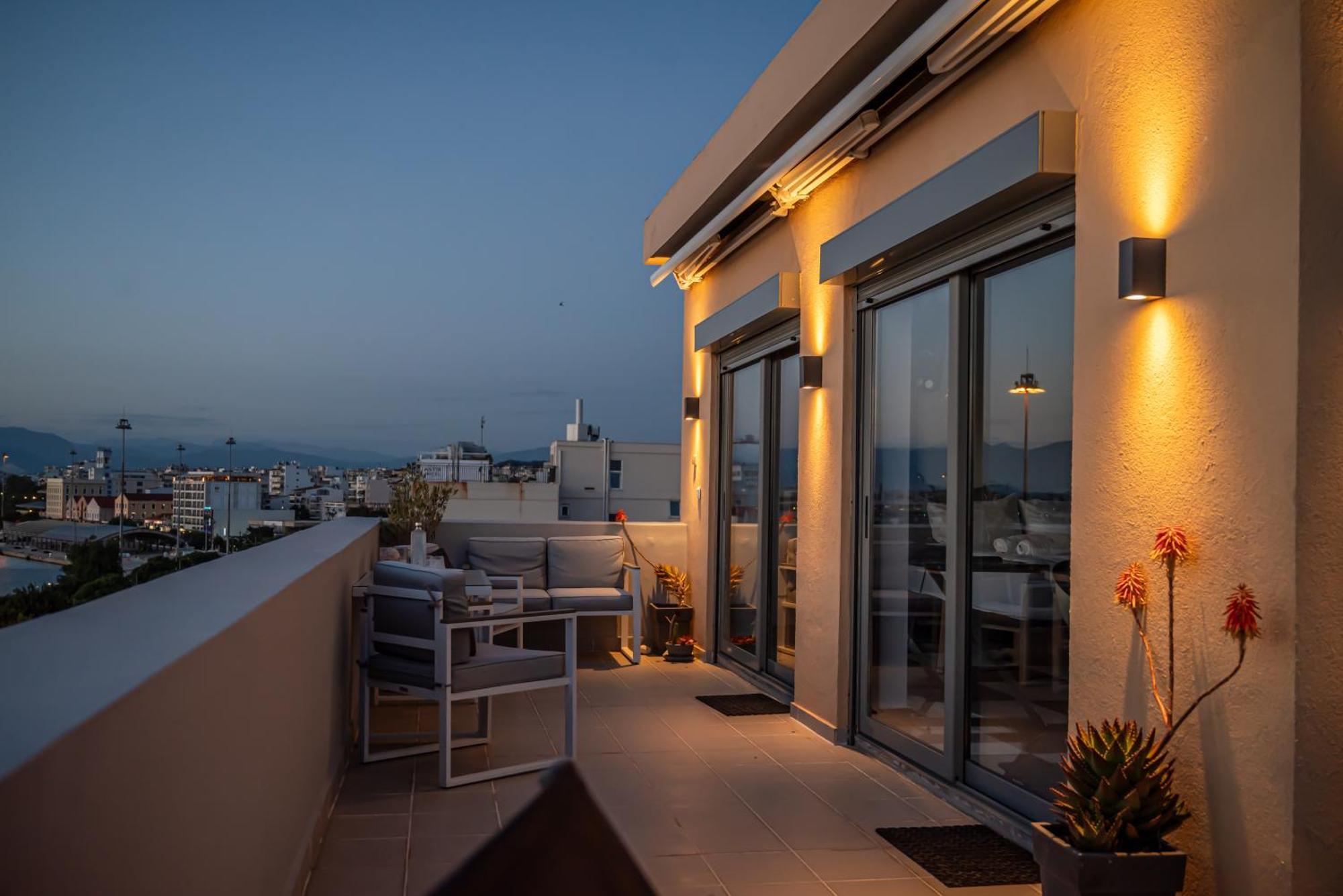 Apartament Majestic Penthouse In The Heart Of Patra Zewnętrze zdjęcie